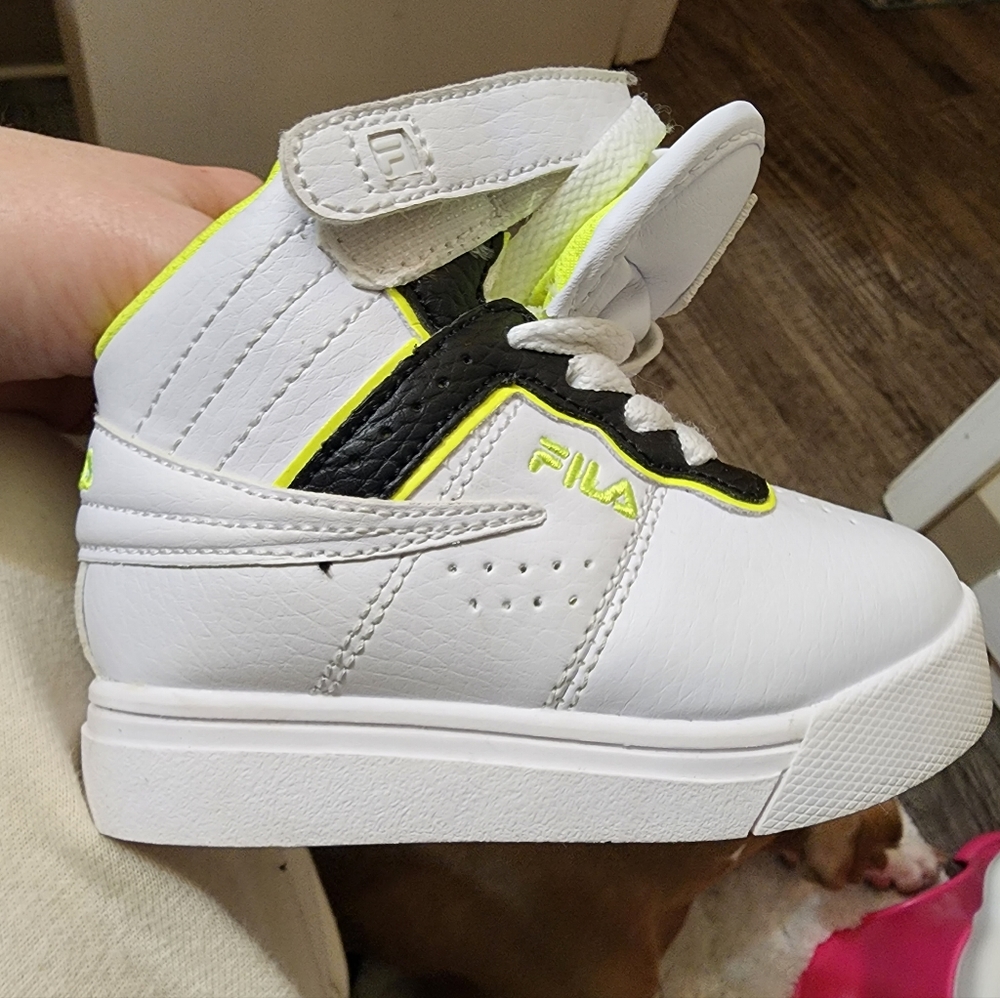 FILA toddler 6C